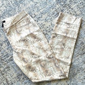 Snake Skin White House Black Market Slim Leg Size 4R